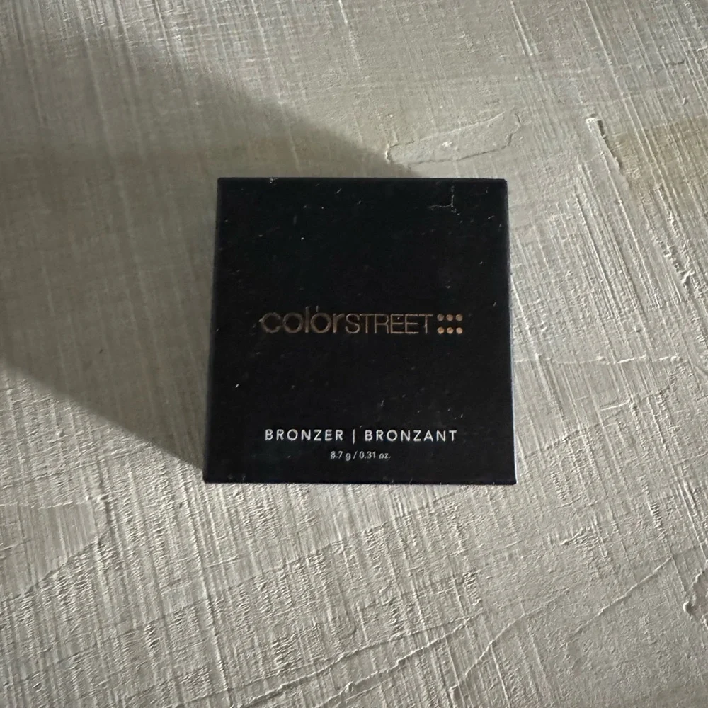 New in Box Colorstreet Bronzer Color: Frisky